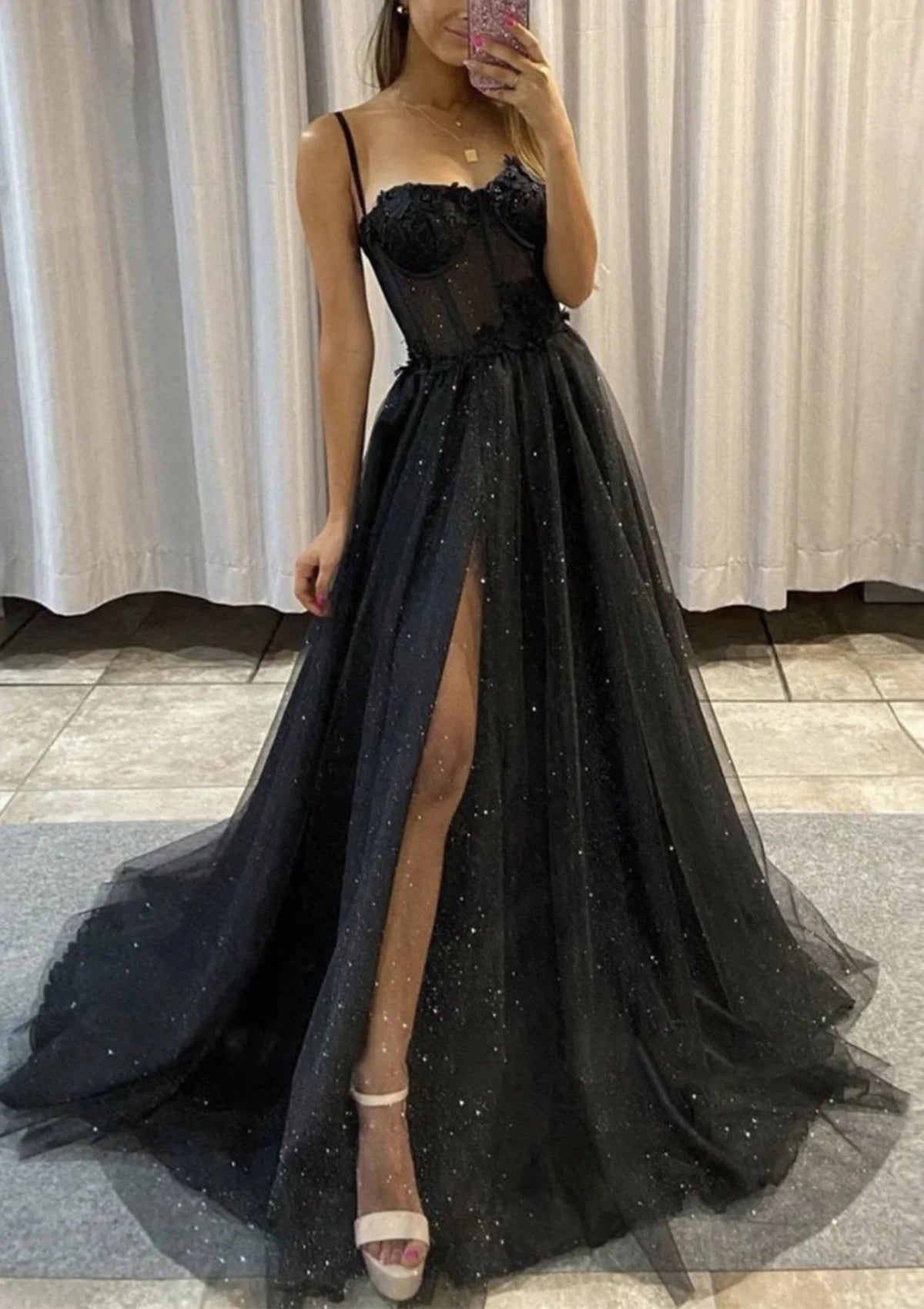 Serene Hill 2024 Arabic Black A-Line Sweetheart Spaghetti Straps Tulle Glitter Prom Dress with Appliqué for Women's Party LA72689 Serene Hill 2024 Arabic Black A-Line Sweetheart Spaghetti Straps Tulle Glitter Prom Dress with Appliqué for Women's Party LA72689
