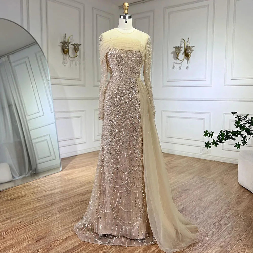 LA72254A-nude-us16