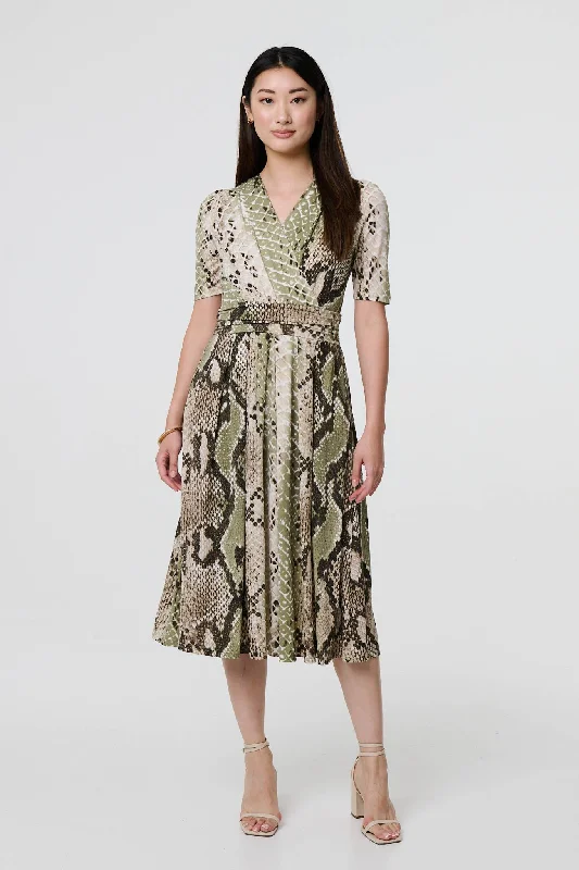 Snake Print 1/2 Sleeve Jersey Midi Dress Stylish Animal Print Midi Dress