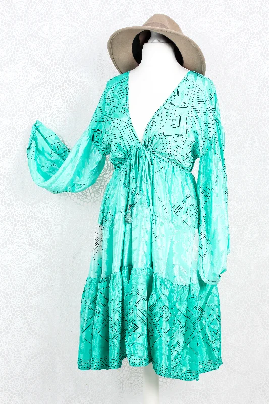 Gypsophila Mini Dress - Vintage Indian Sari - Sheer Seafoam Green - M/L Stylish Floral Print Mini Dress Gypsophila Mini Dress - Vintage Indian Sari - Sheer Seafoam Green - M/L Stylish Floral Print Mini Dress