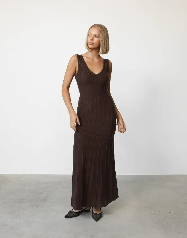 Aurelia Maxi Dress (Chocolate) Fashionable High-Low Maxi Dress