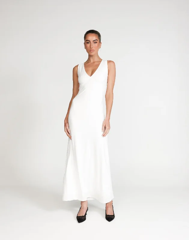Zira Maxi Dress (White) Fashionable Chiffon Tiered Maxi Dress