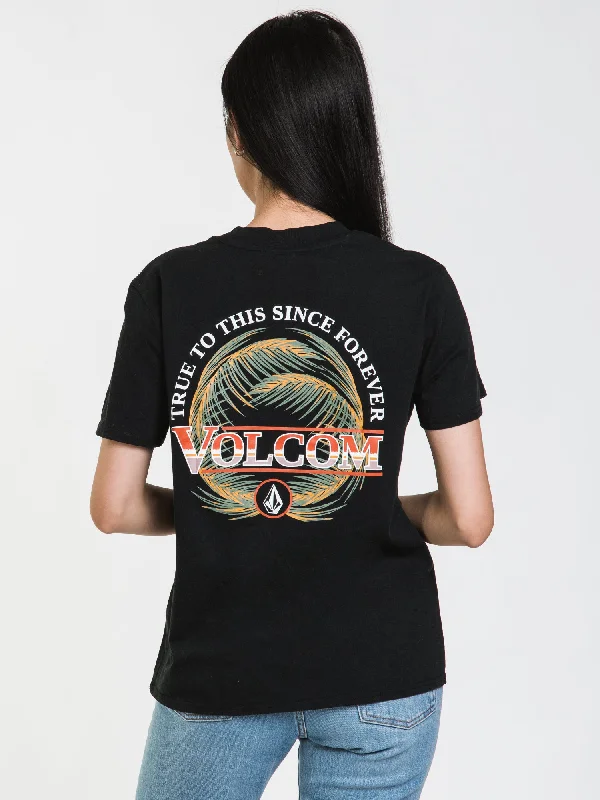 VOLCOM ONE MINUTE MORE T-SHIRT - CLEARANCE Zippered Buttoned Snapped