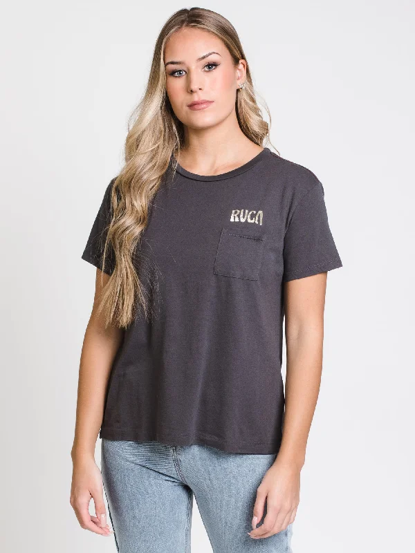 RVCA TOURIST TRAP SHORT SLEEVE TEE - CLEARANCE Chenille Fabric Brocade Fabric Lace Fabric RVCA TOURIST TRAP SHORT SLEEVE TEE - CLEARANCE Chenille Fabric Brocade Fabric Lace Fabric