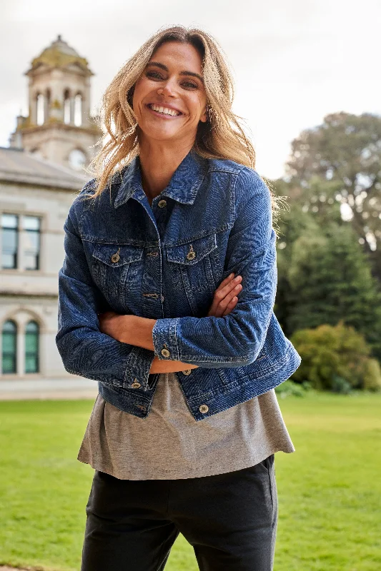 Betty Basics Carli Denim Jacket Light Blue Wash Nylon Jacket Polyester Jacket Spandex Jacket Betty Basics Carli Denim Jacket Light Blue Wash Nylon Jacket Polyester Jacket Spandex Jacket