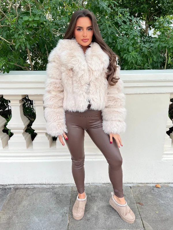 Light Beige Premium Faux Fur Collared Jacket Knit Fabric Woven Fabric Fleece Fabric Light Beige Premium Faux Fur Collared Jacket Knit Fabric Woven Fabric Fleece Fabric
