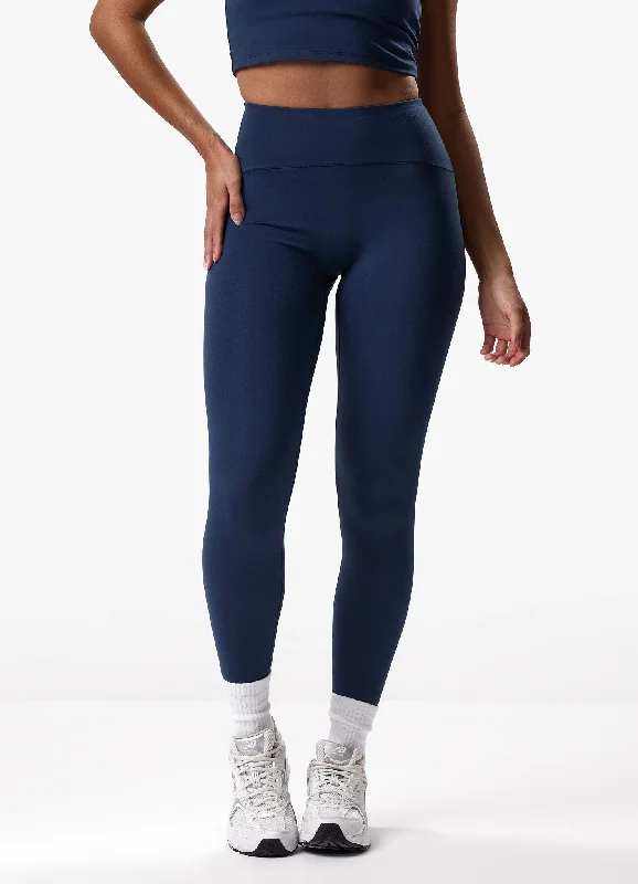 Gym King Peach Luxe Legging - Rich Blue Luxe Stylish Sporty Performance Leggings