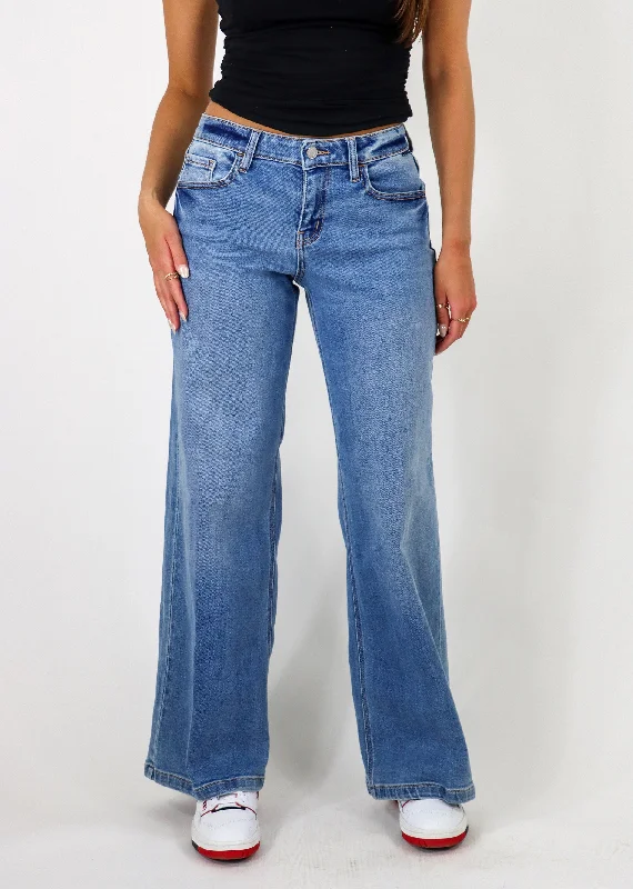 Blue Eyes Low Rise Jeans ★ Medium Wash Trendy Skinny High-Waist Jeans