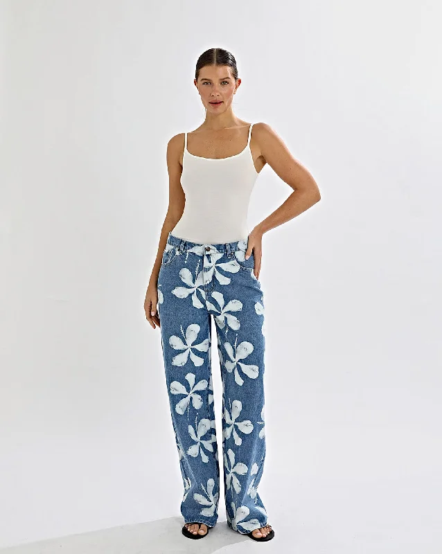 Noah Jeans Frangelica Regular/Tall Elegant Tapered Leg Denim